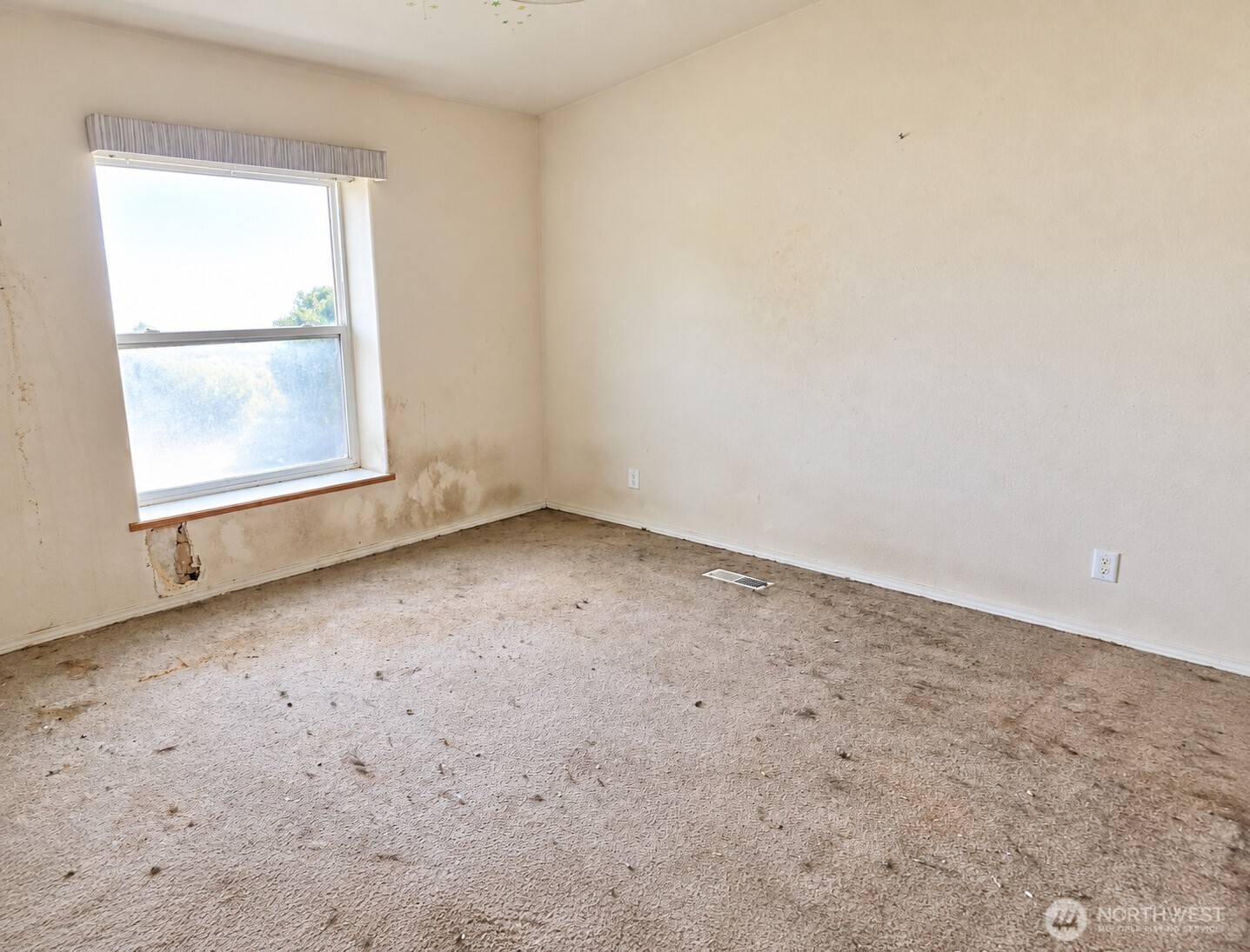 423 Caldwell Street Property Photo 11