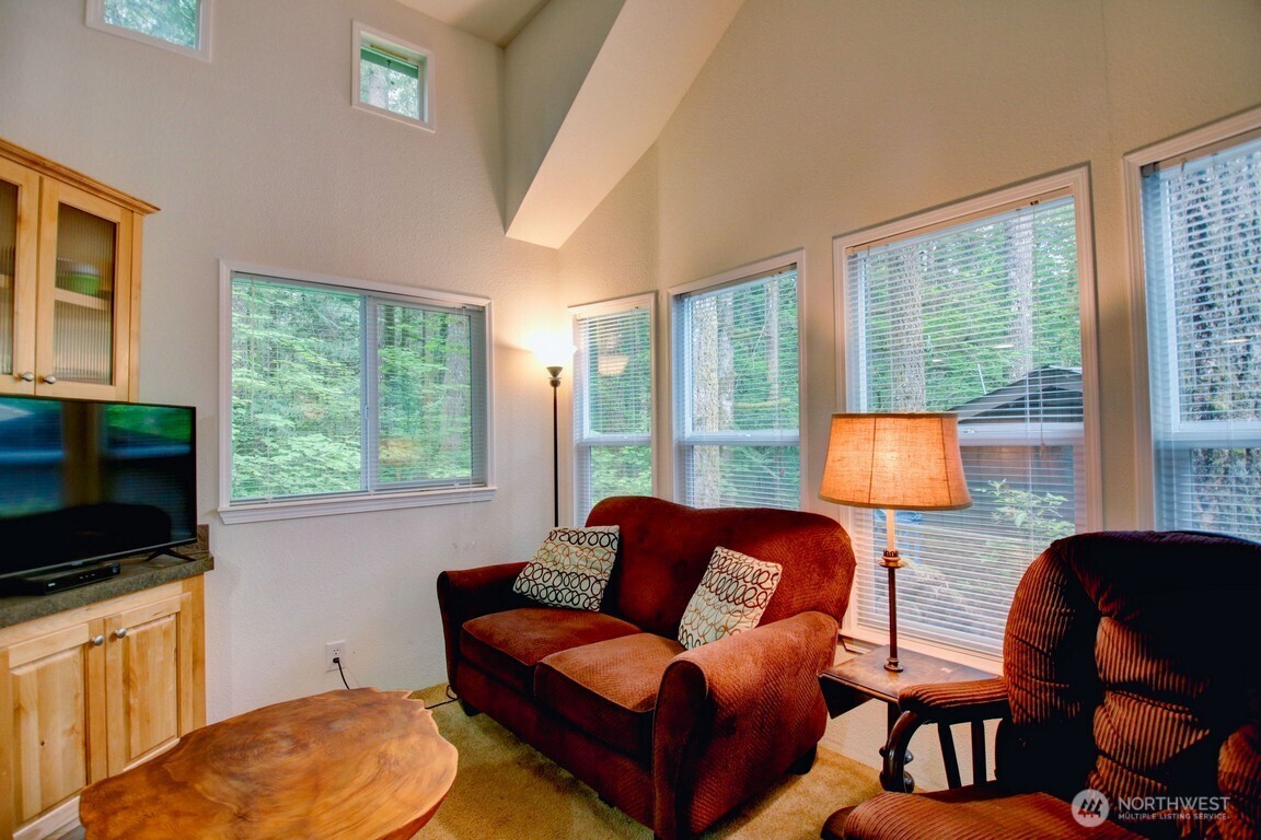 20 Goldrush Road Property Photo 15