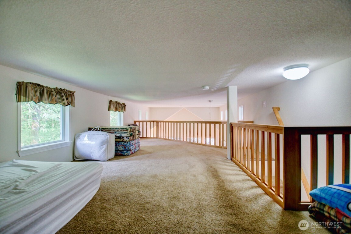 20 Goldrush Road Property Photo 19