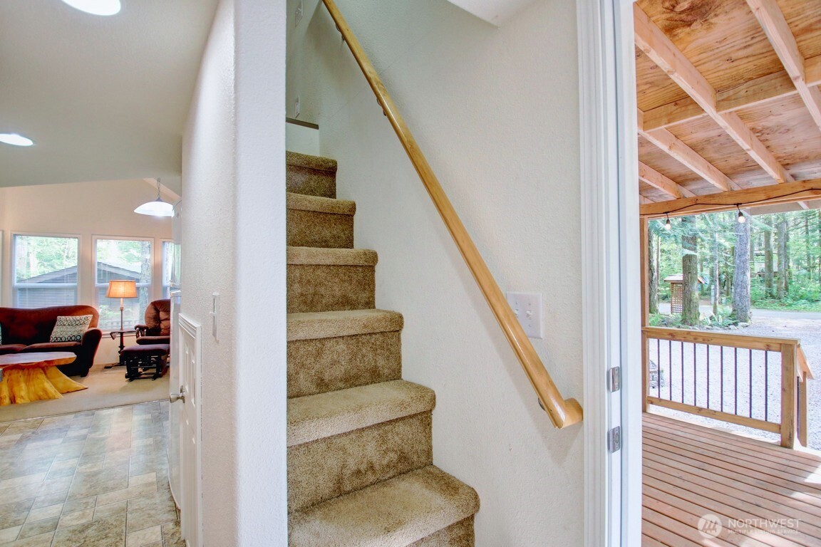 20 Goldrush Road Property Photo 20