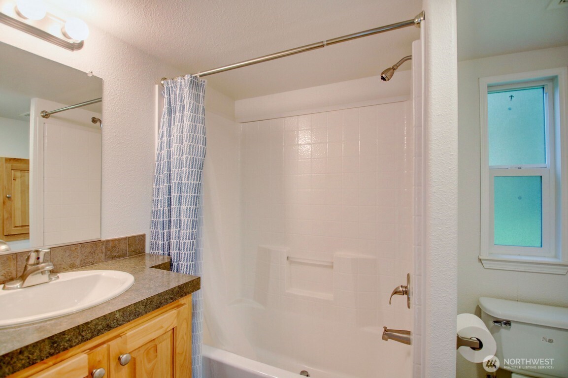 20 Goldrush Road Property Photo 22