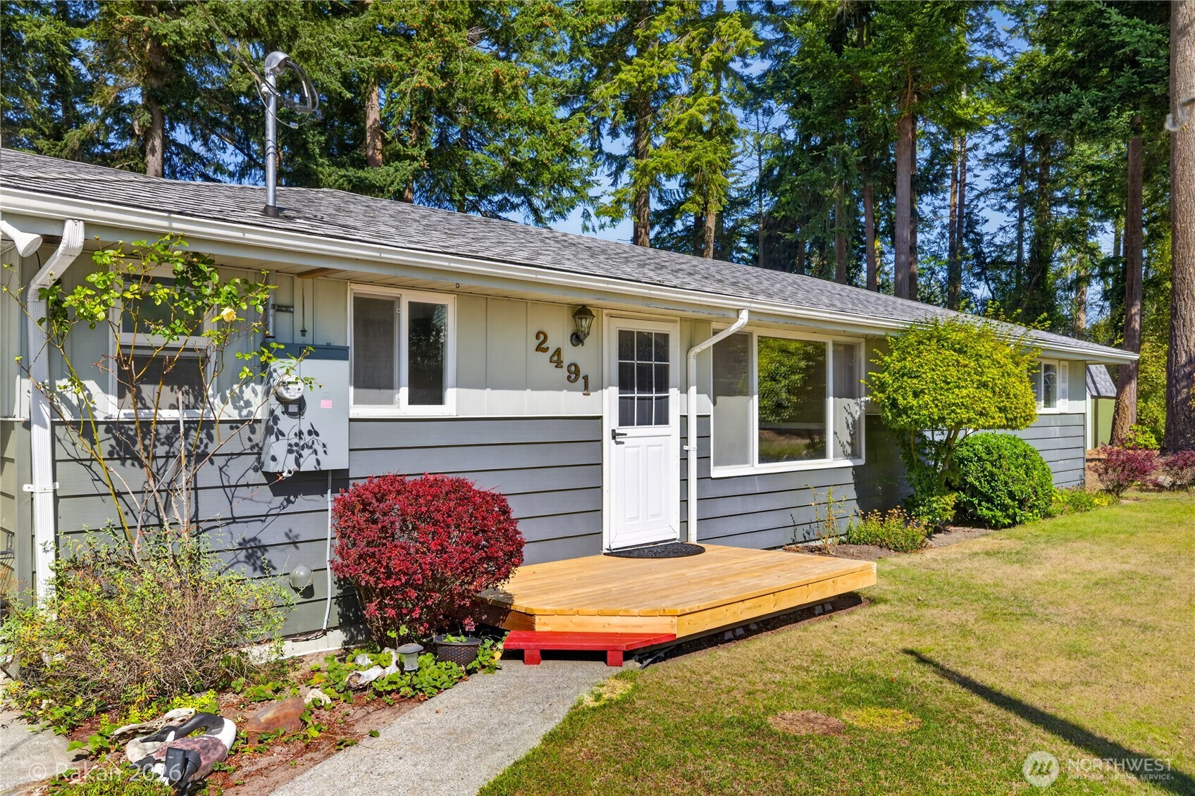 2491 Carefree Place Property Photo 1