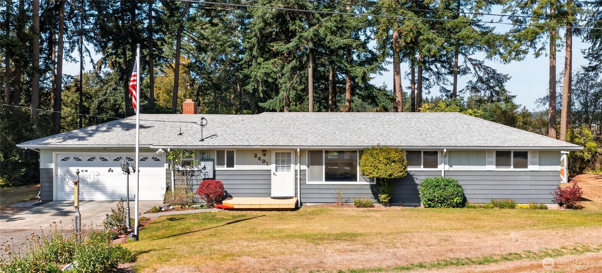 2491 Carefree Place Property Photo 2