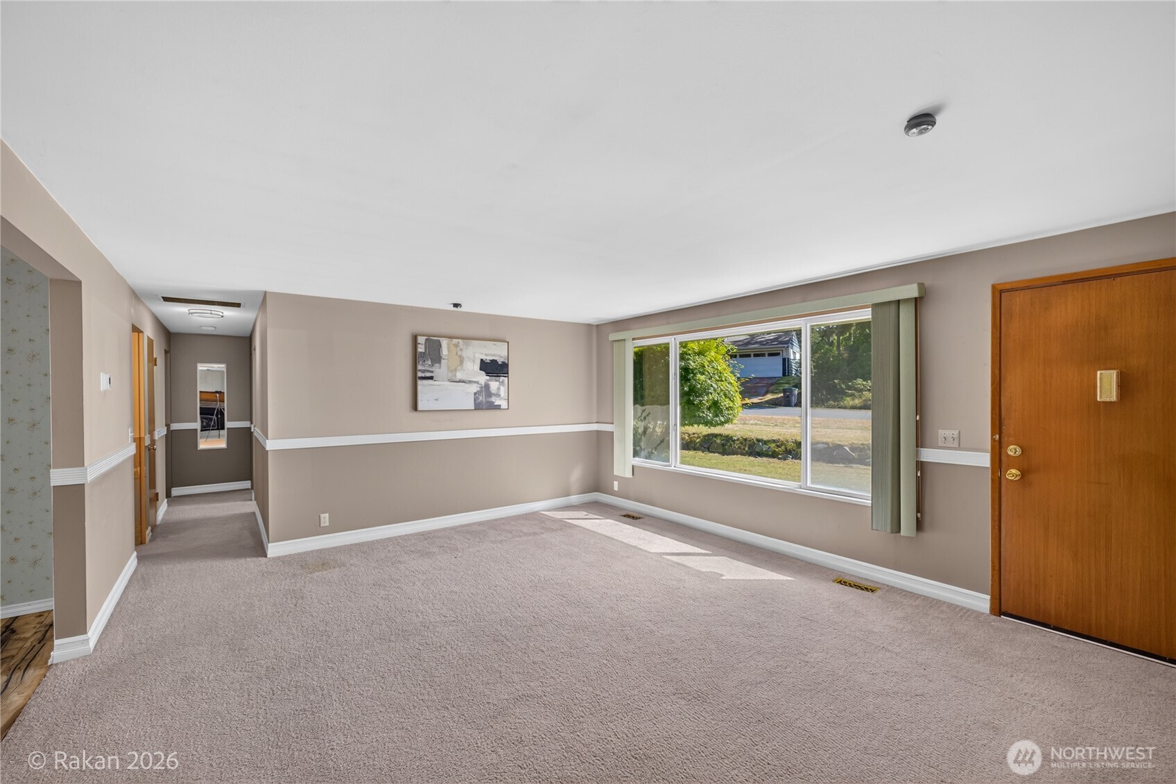 2491 Carefree Place Property Photo 5