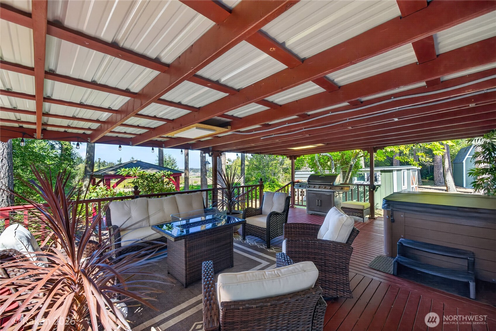2491 Carefree Place Property Photo 28