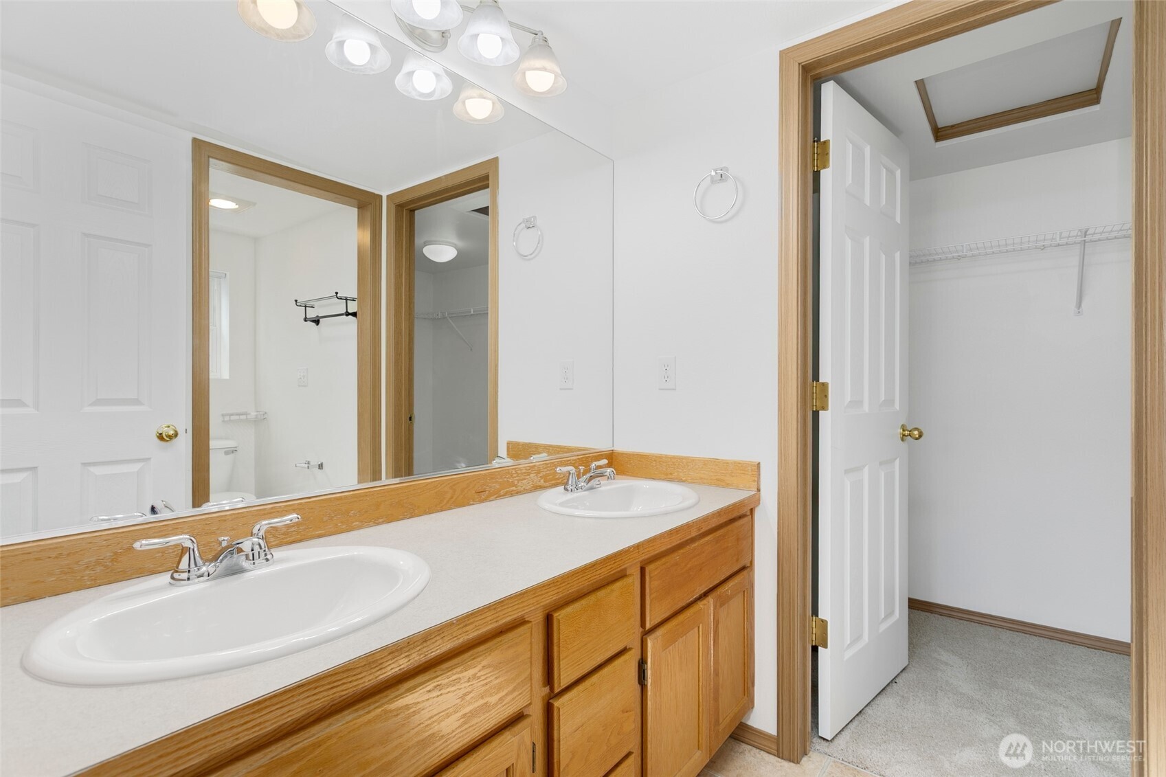 15306 14th Avenue Property Photo 8