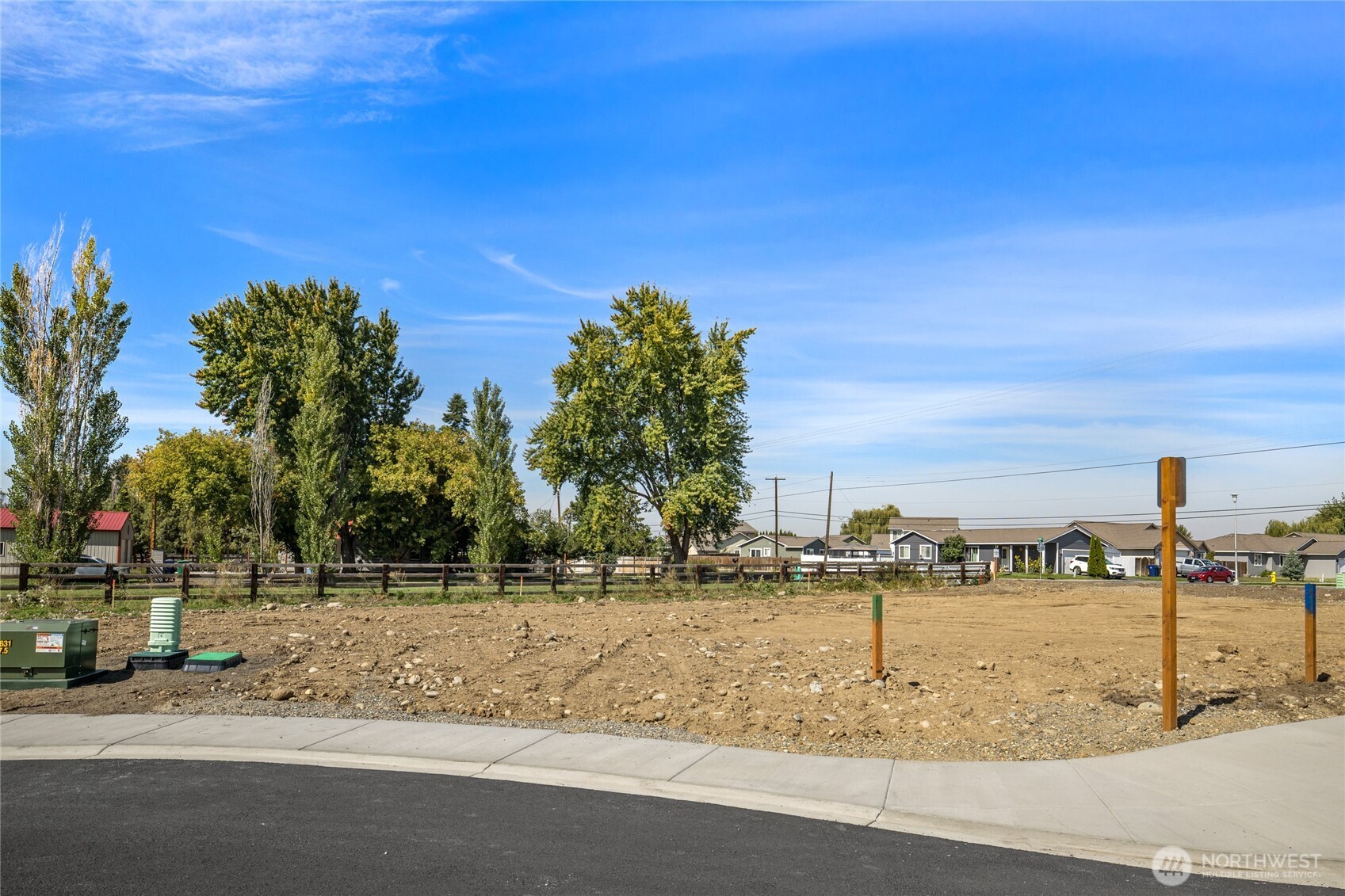 2607 Smallrock Place Property Photo 8