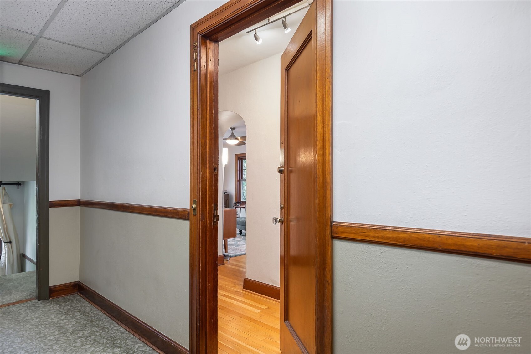 408 Bellevue Avenue 201 Property Photo 2