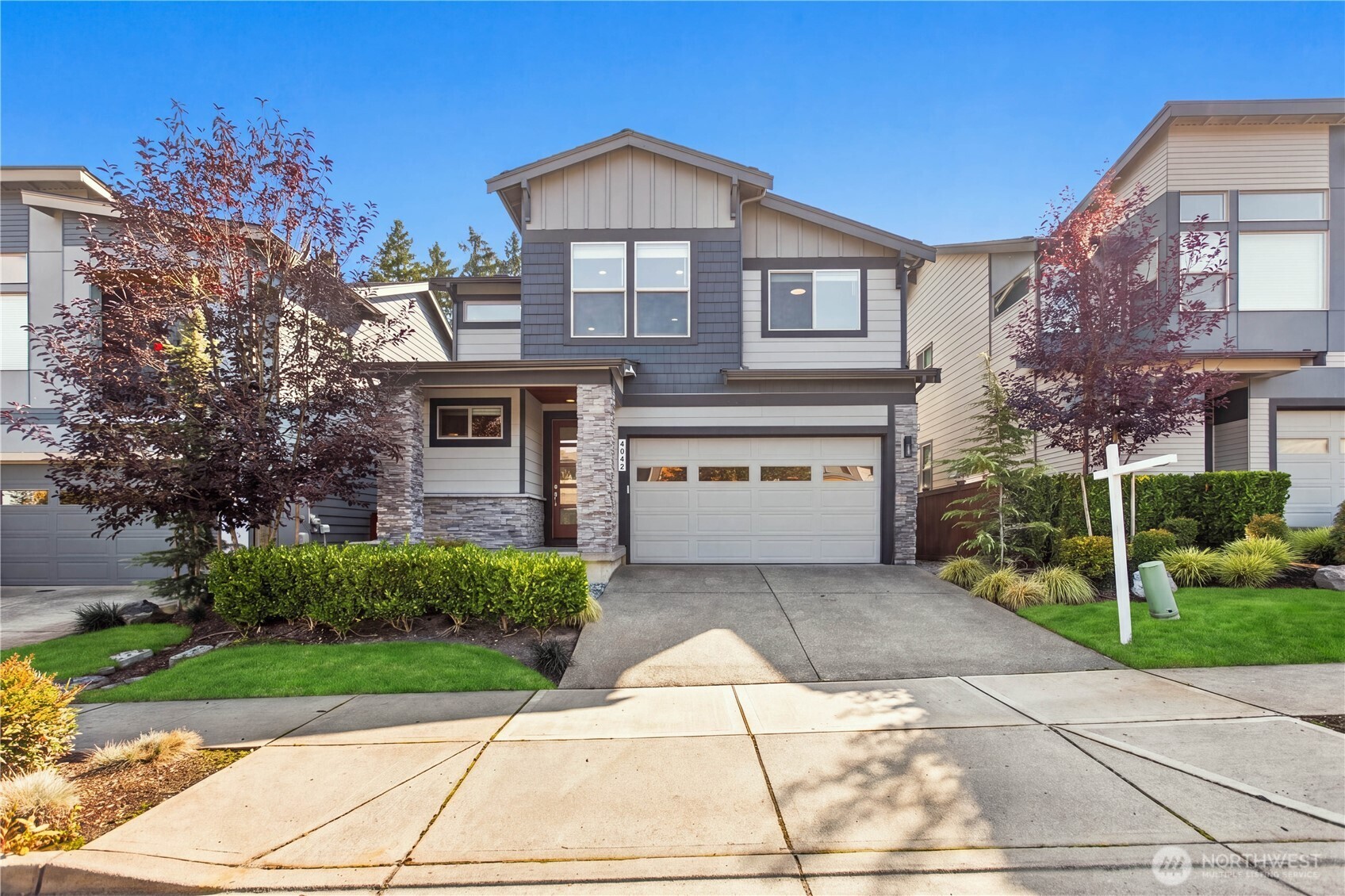 4042 236th Place Property Photo 1