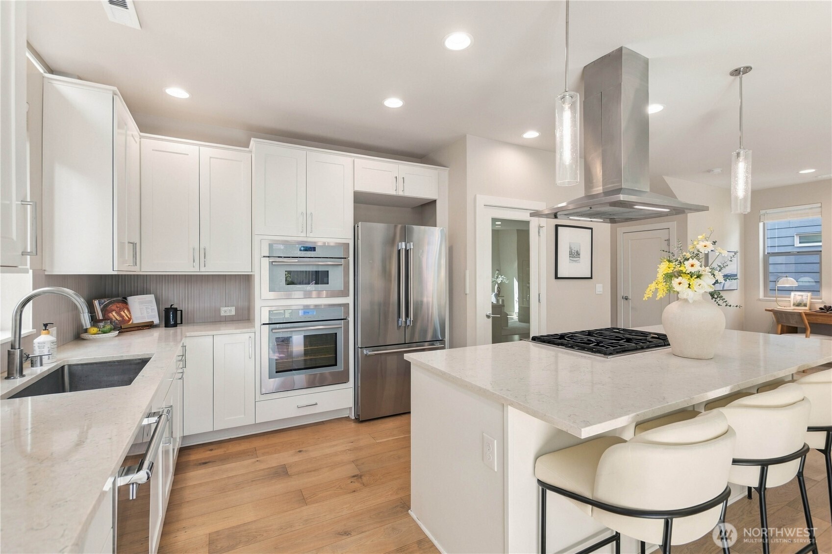 4042 236th Place Property Photo 10