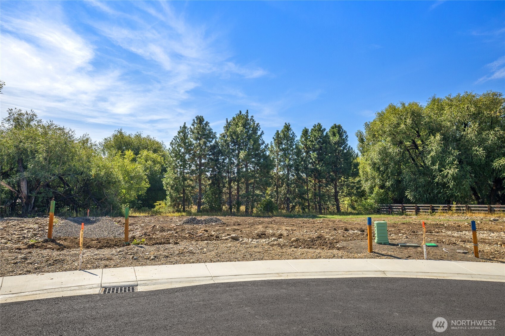 2605 Smallrock Place Property Photo 6