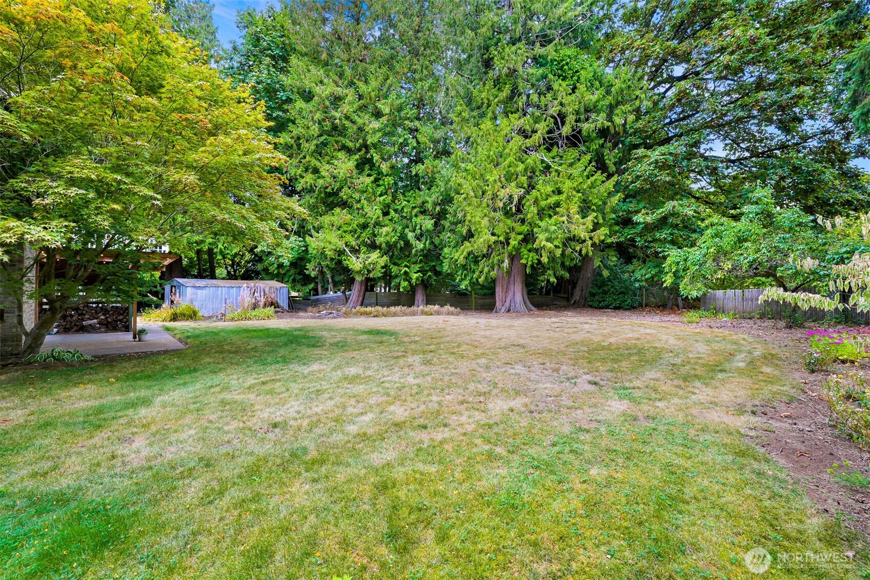 5948 Longdin Road Property Photo 3