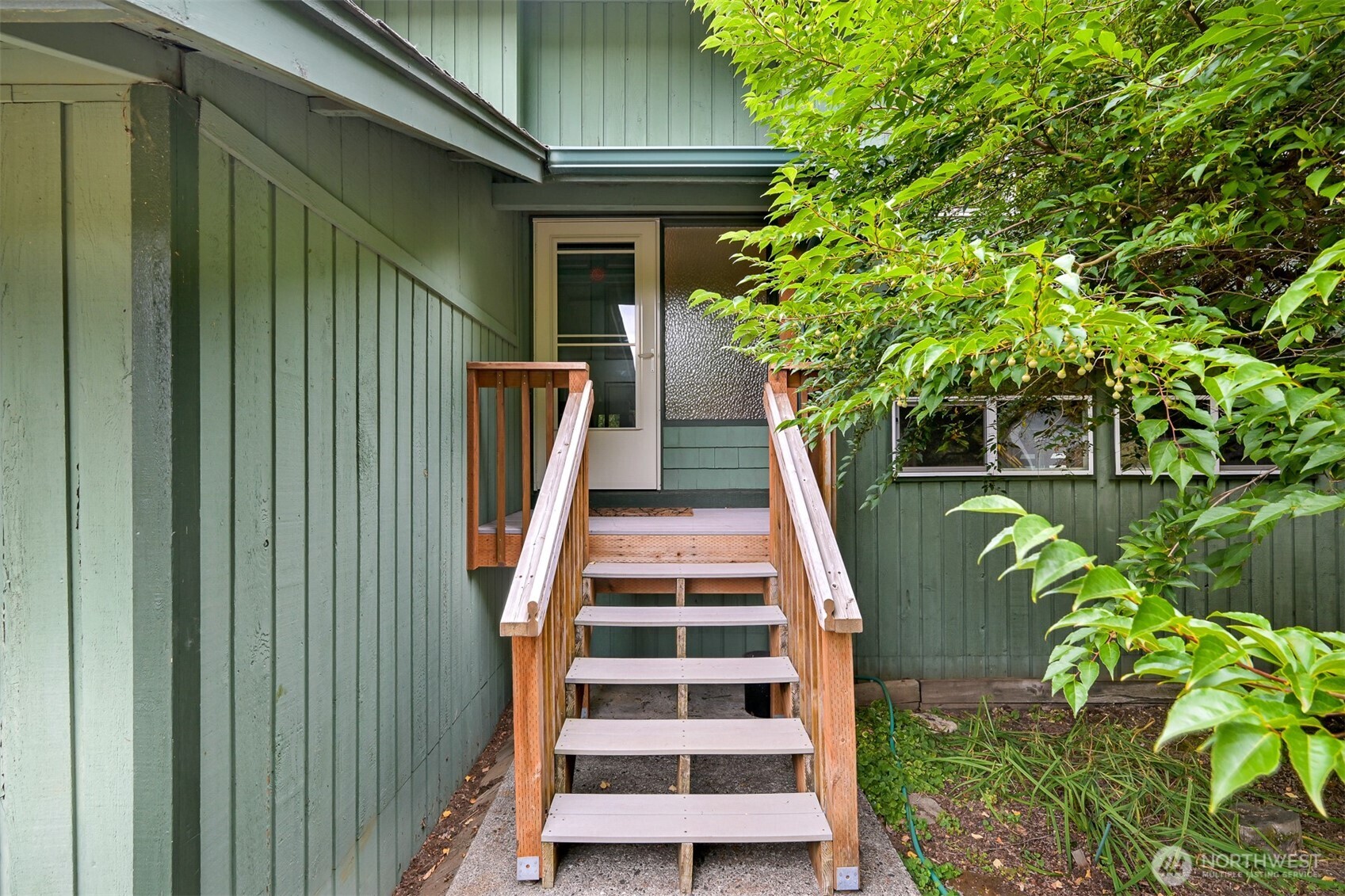 5948 Longdin Road Property Photo 4