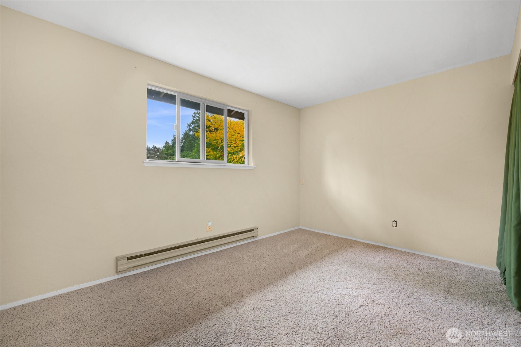 5948 Longdin Road Property Photo 13
