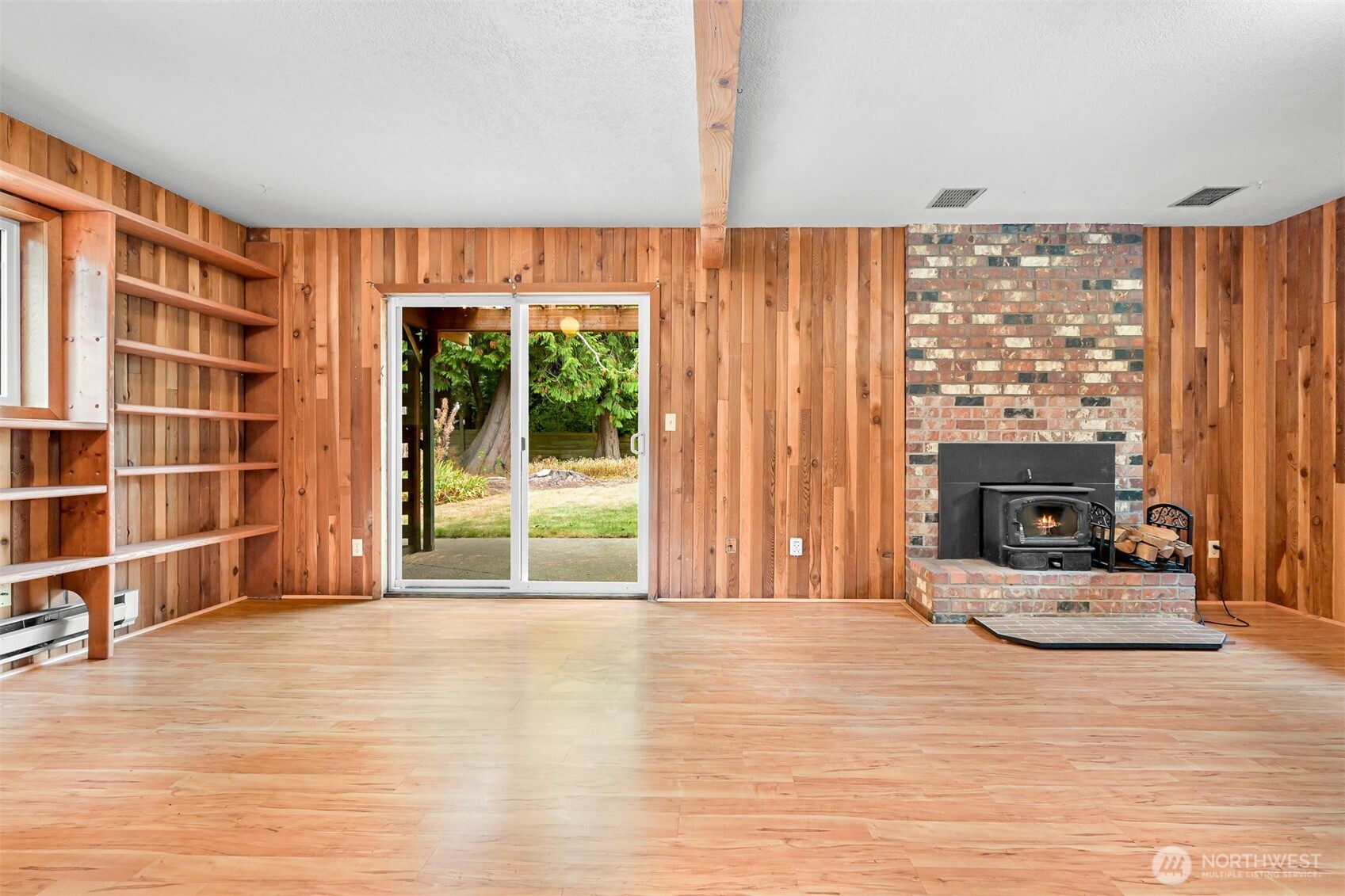5948 Longdin Road Property Photo 22