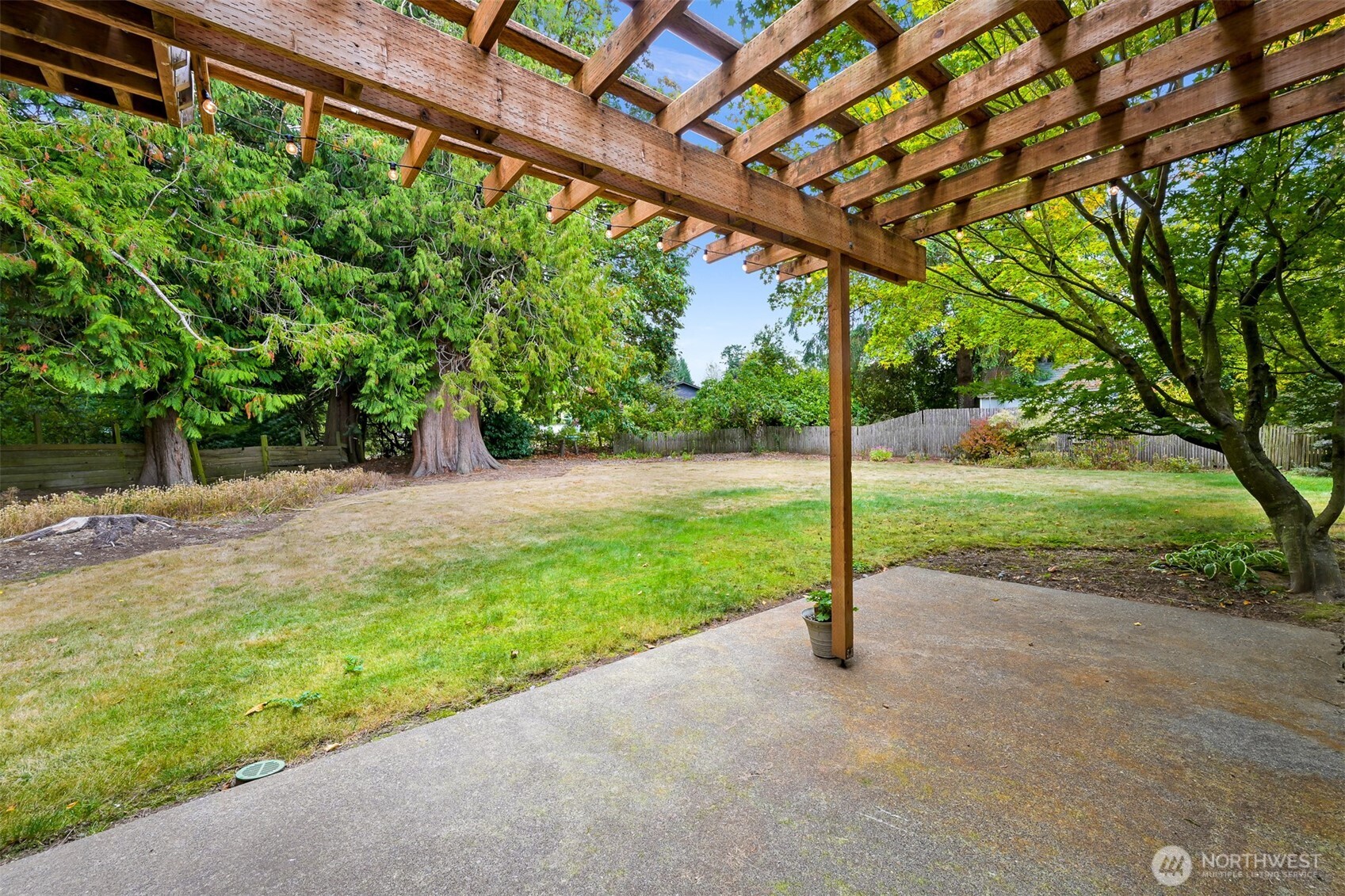 5948 Longdin Road Property Photo 25