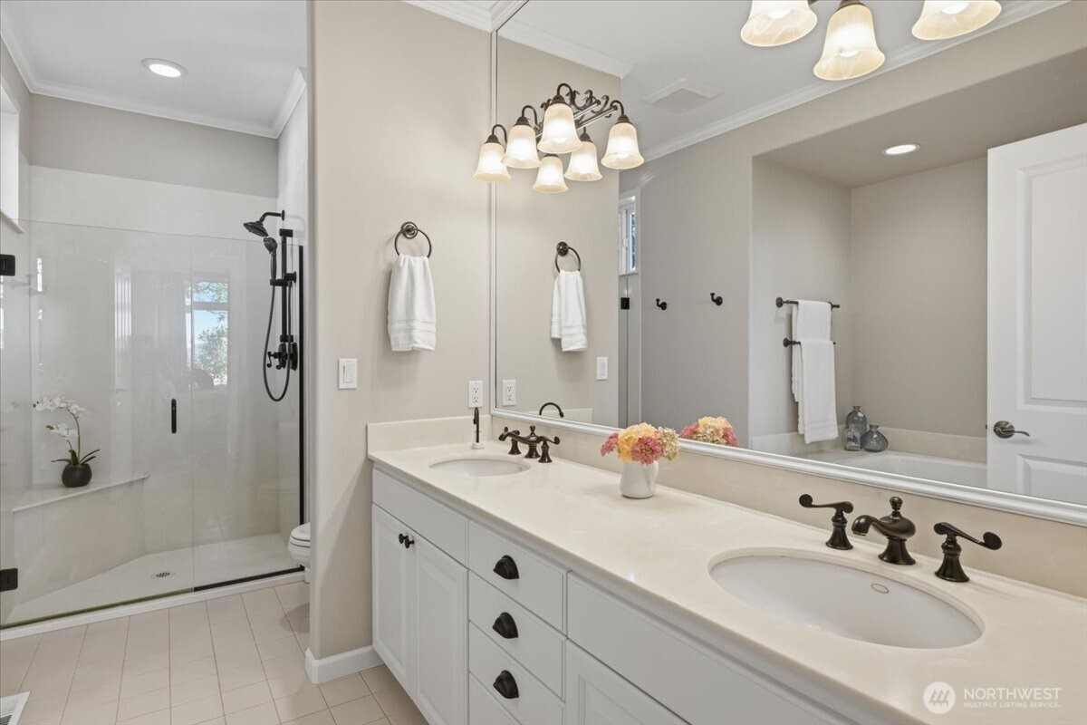 13002 Marine Drive Property Photo 17