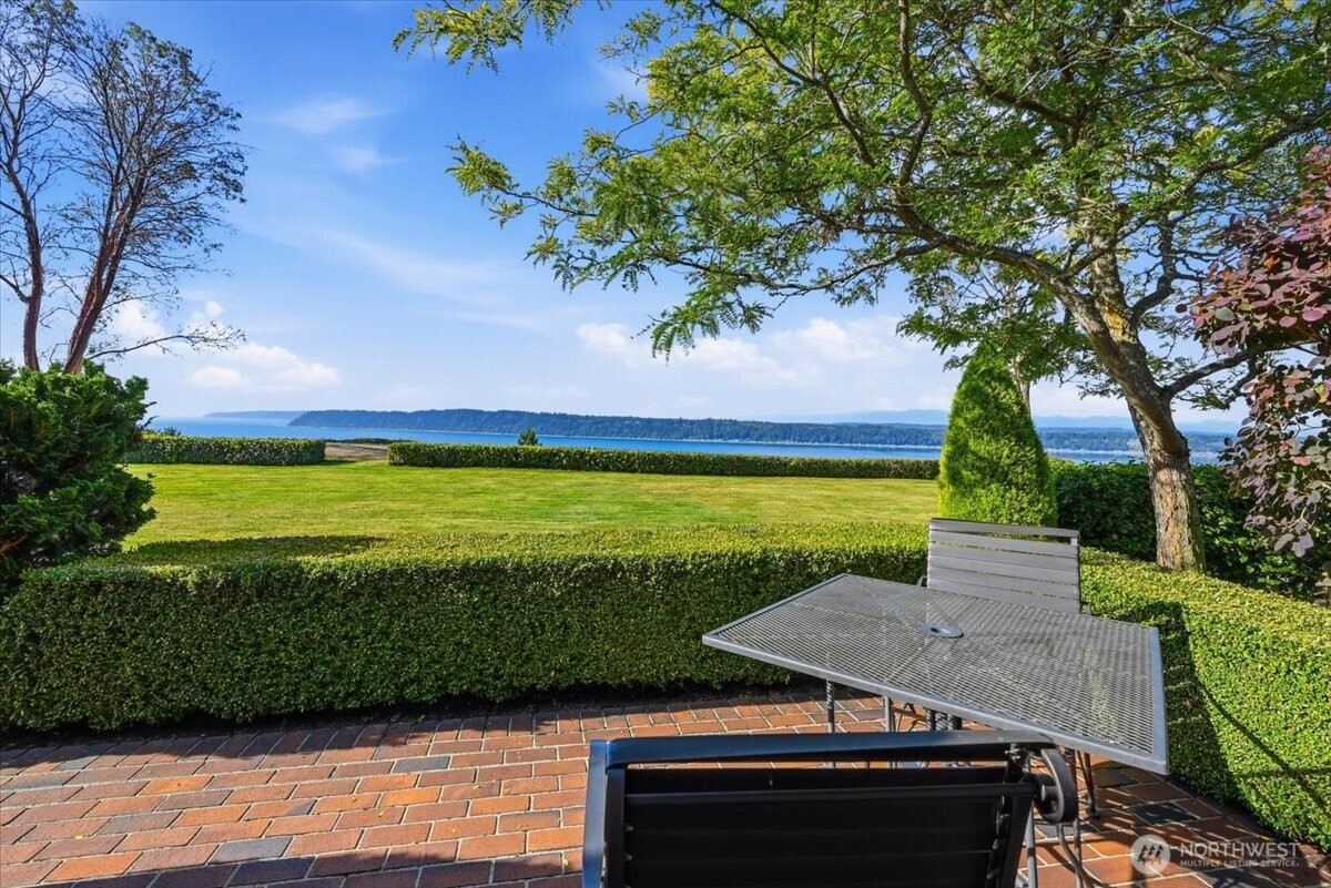 13002 Marine Drive Property Photo 19
