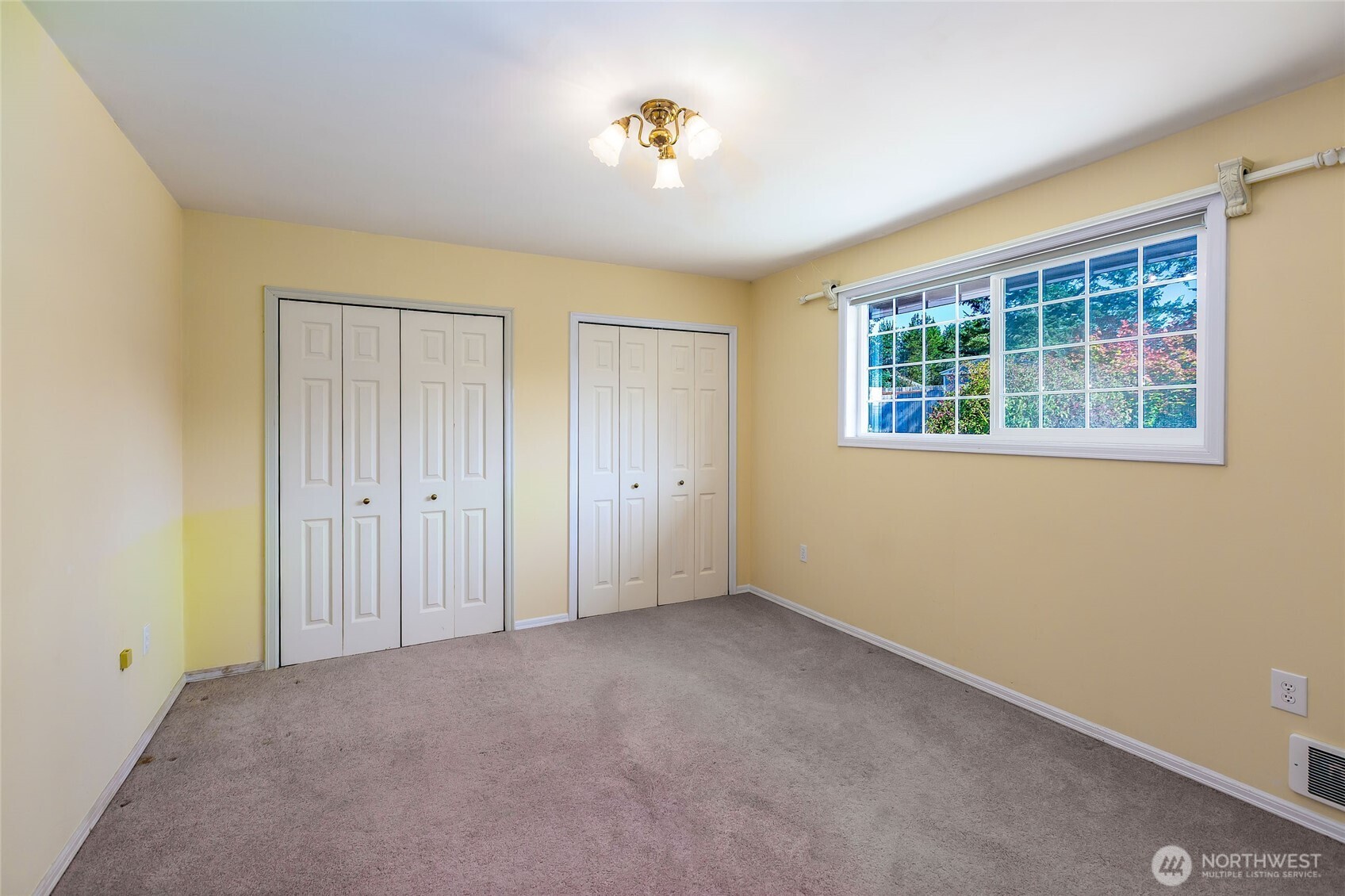 842 Treeline Drive Property Photo 18