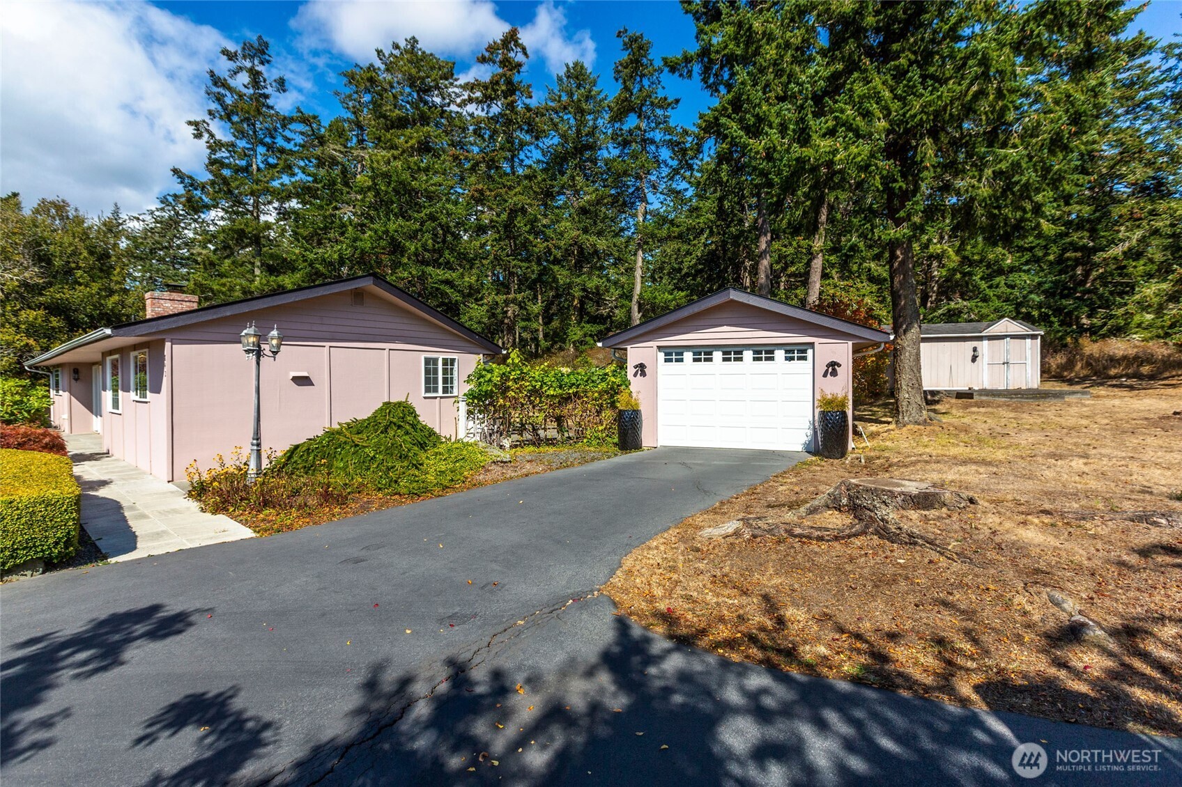 842 Treeline Drive Property Photo 31