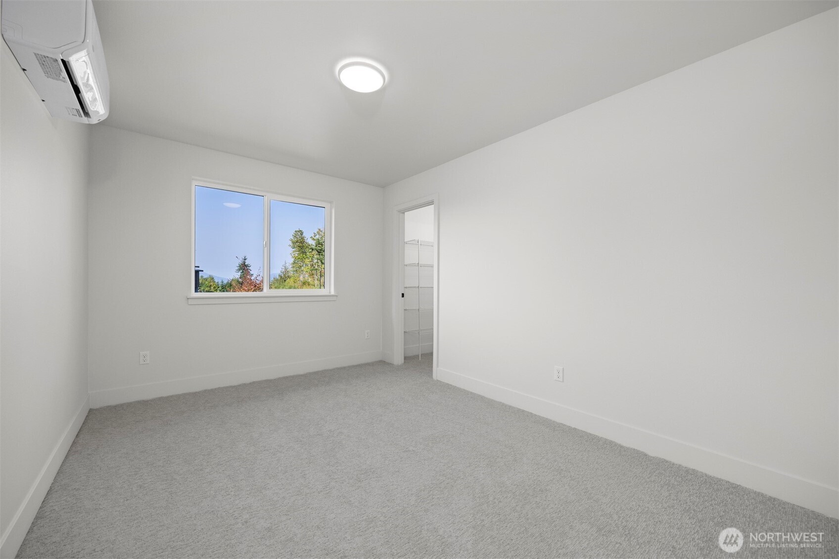 225 N 54th Place Property Photo 29