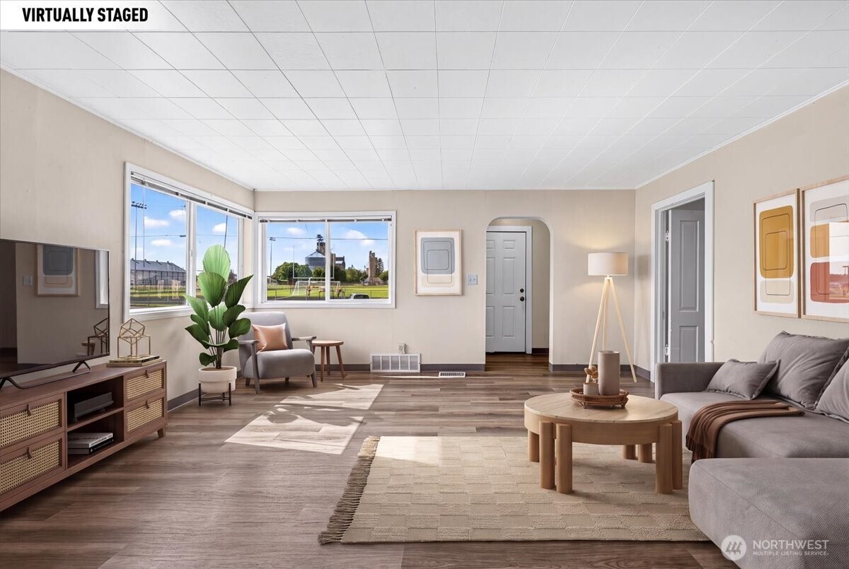 1201 5th Street Property Photo 5