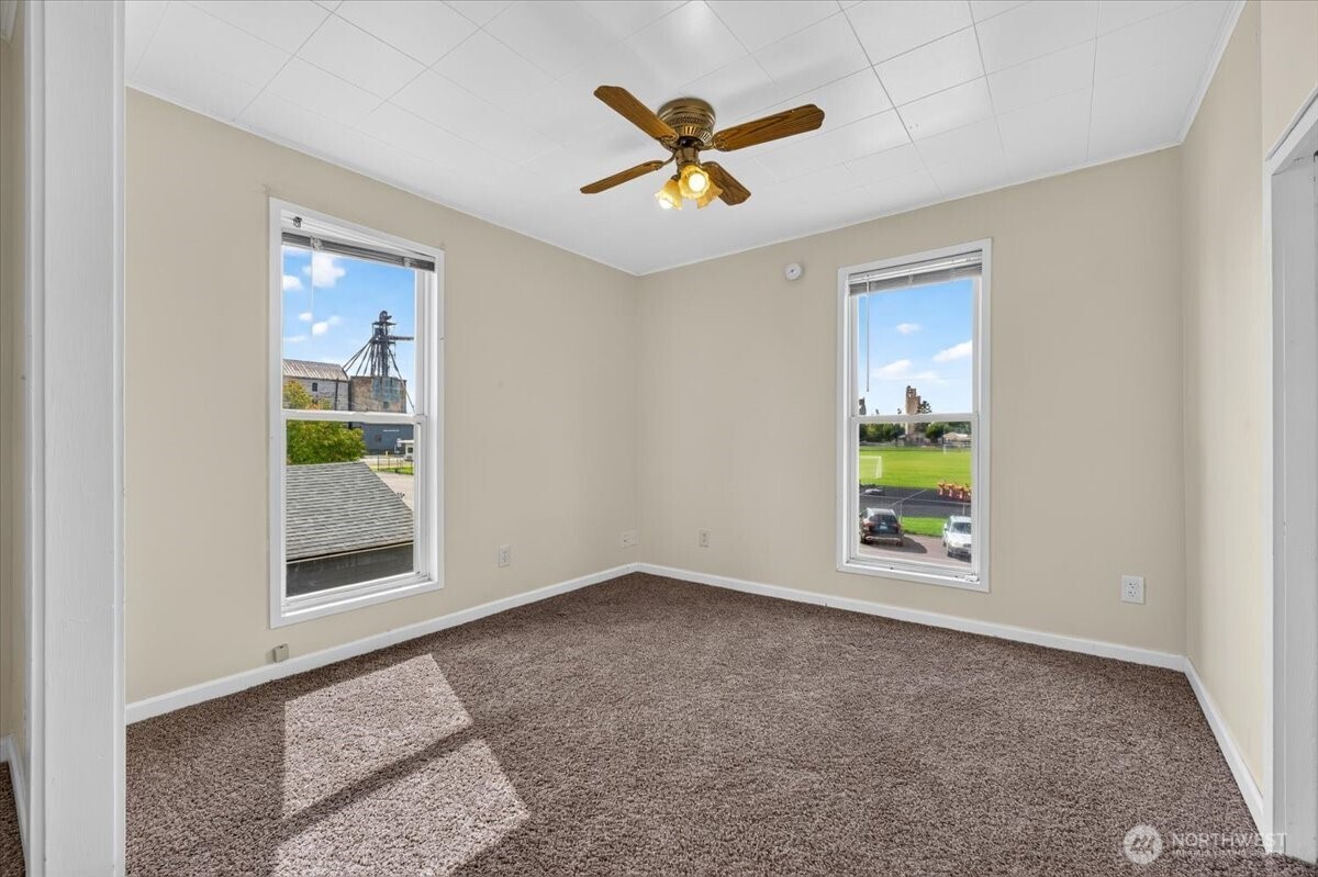 1201 5th Street Property Photo 12