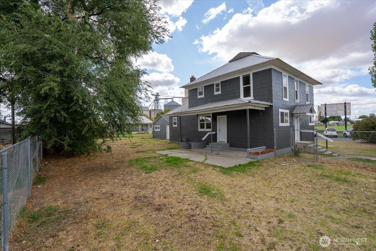 1201 5th Street Property Photo 33