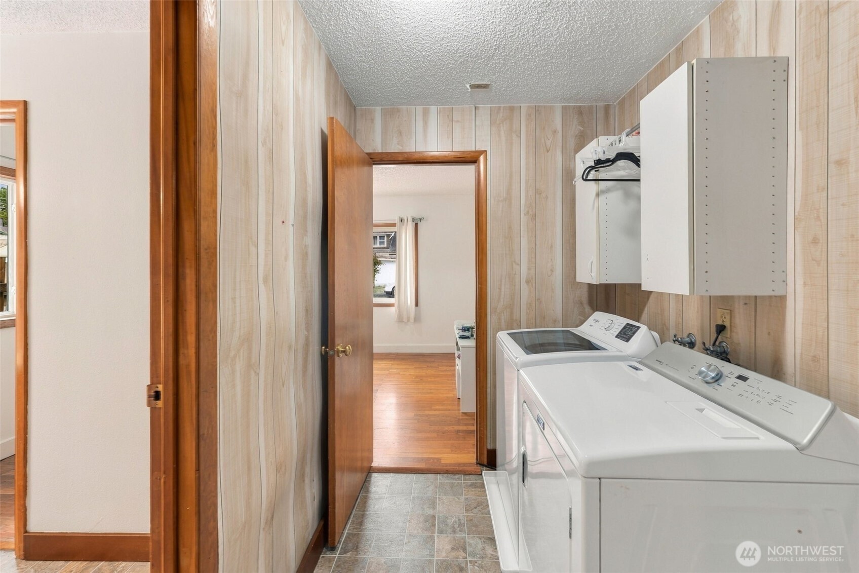 9001 E E Street Property Photo 13