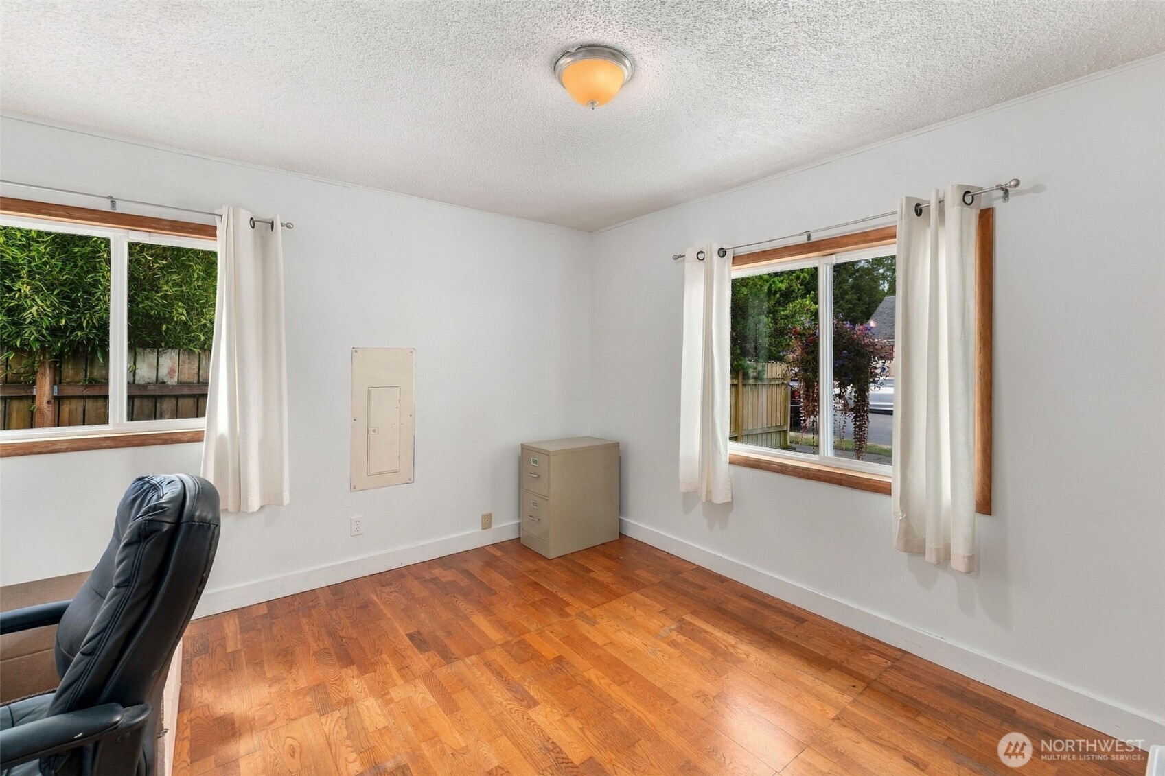 9001 E E Street Property Photo 14