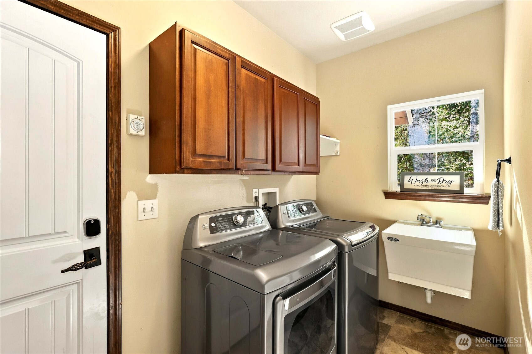 111 Juniper Lane Property Photo 32