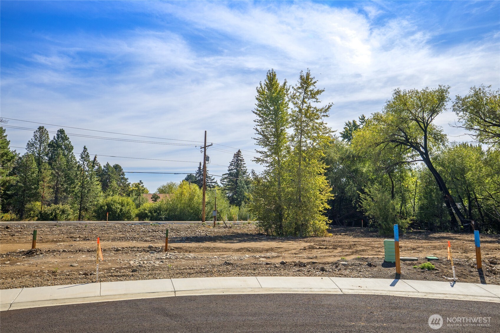 2604 Smallrock Place Property Photo 8