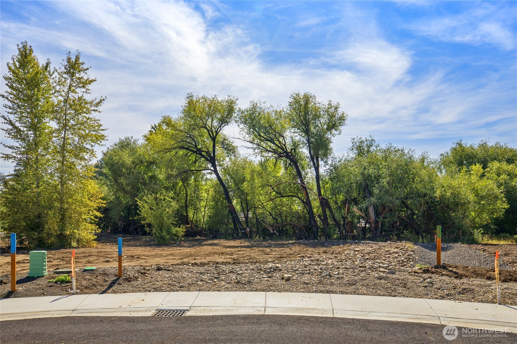 2604 Smallrock Place Property Photo 9