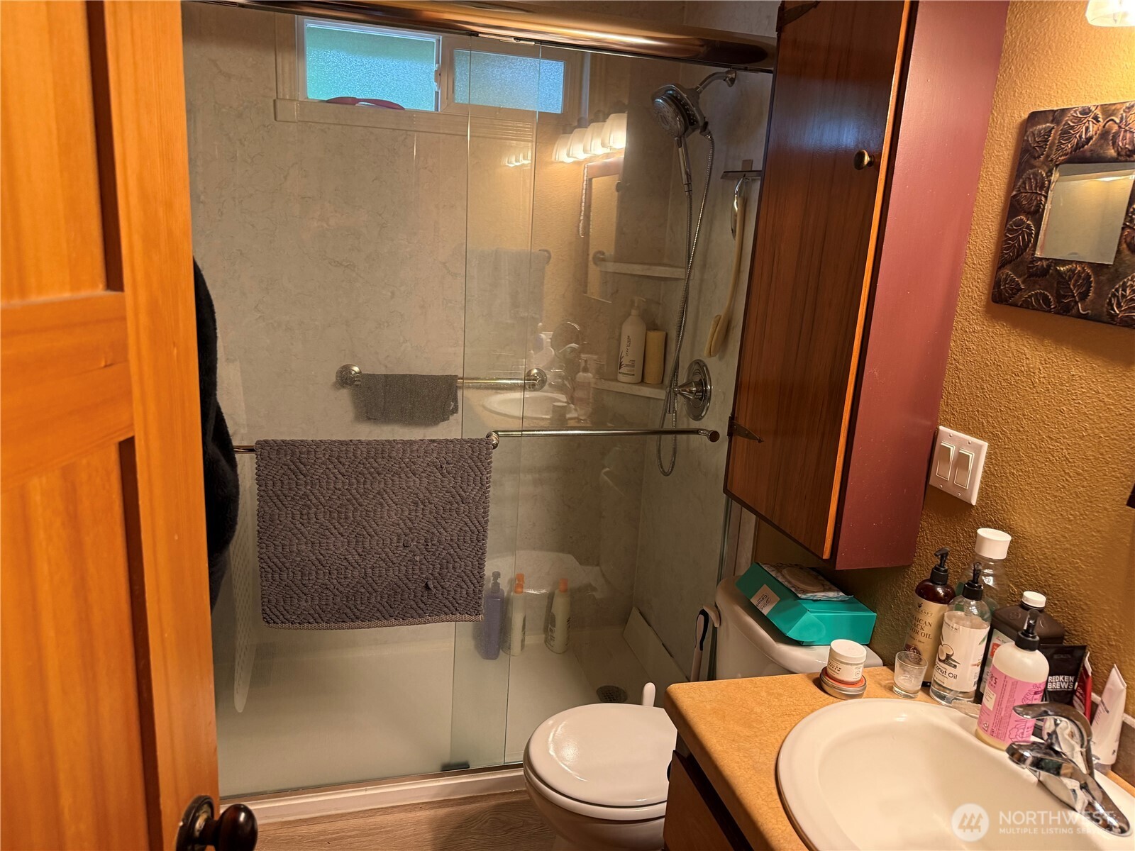 511 W 13th Avenue Property Photo 5