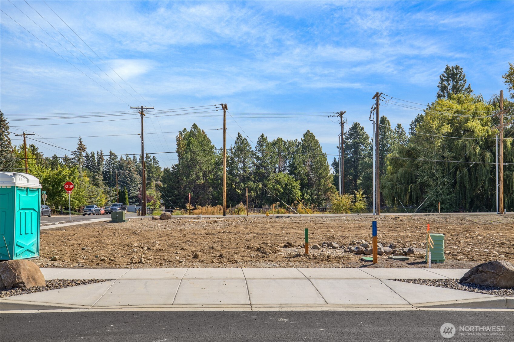 2612 Smallrock Place Property Photo 9