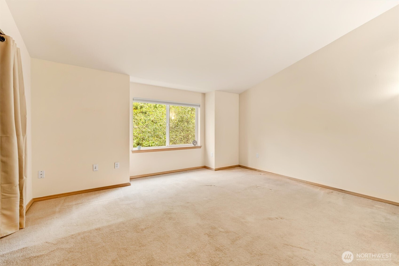 8810 Delridge Way A Property Photo 11