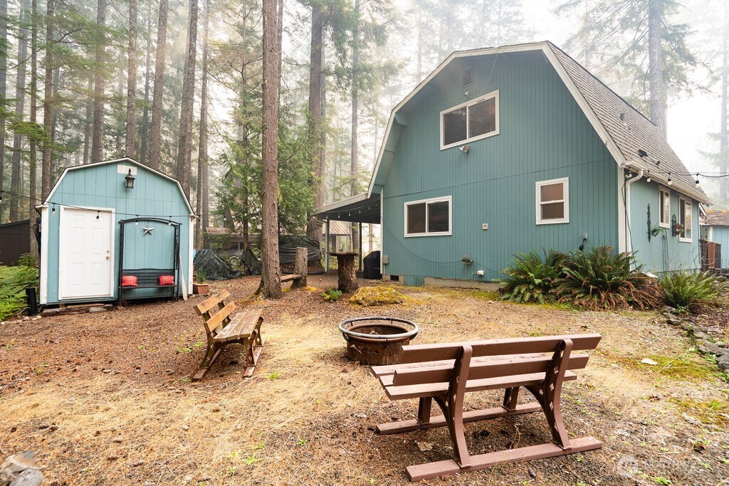 411 N Mt Seattle Way Property Photo 6