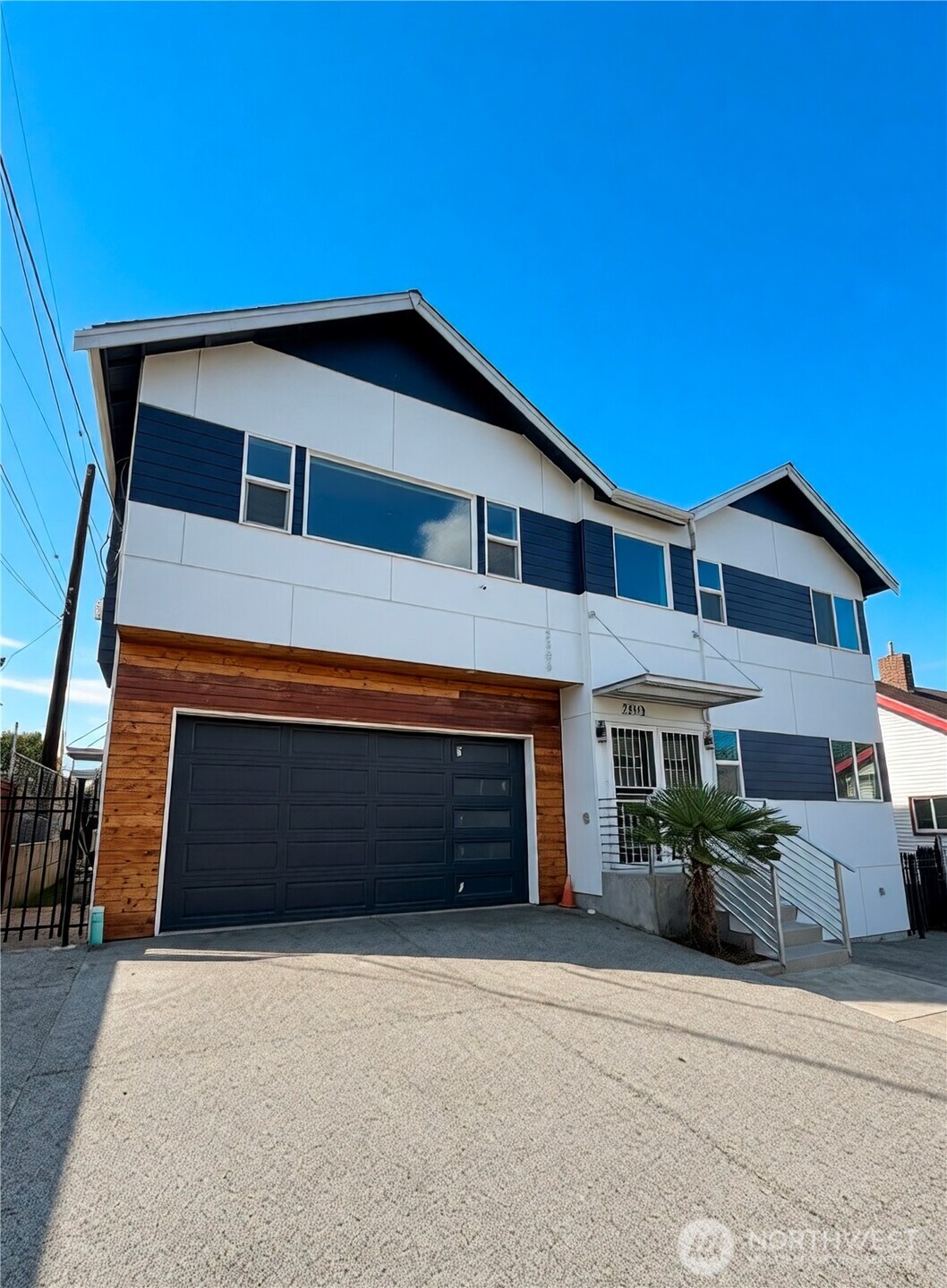 2305 S Brandon Street Property Photo 1