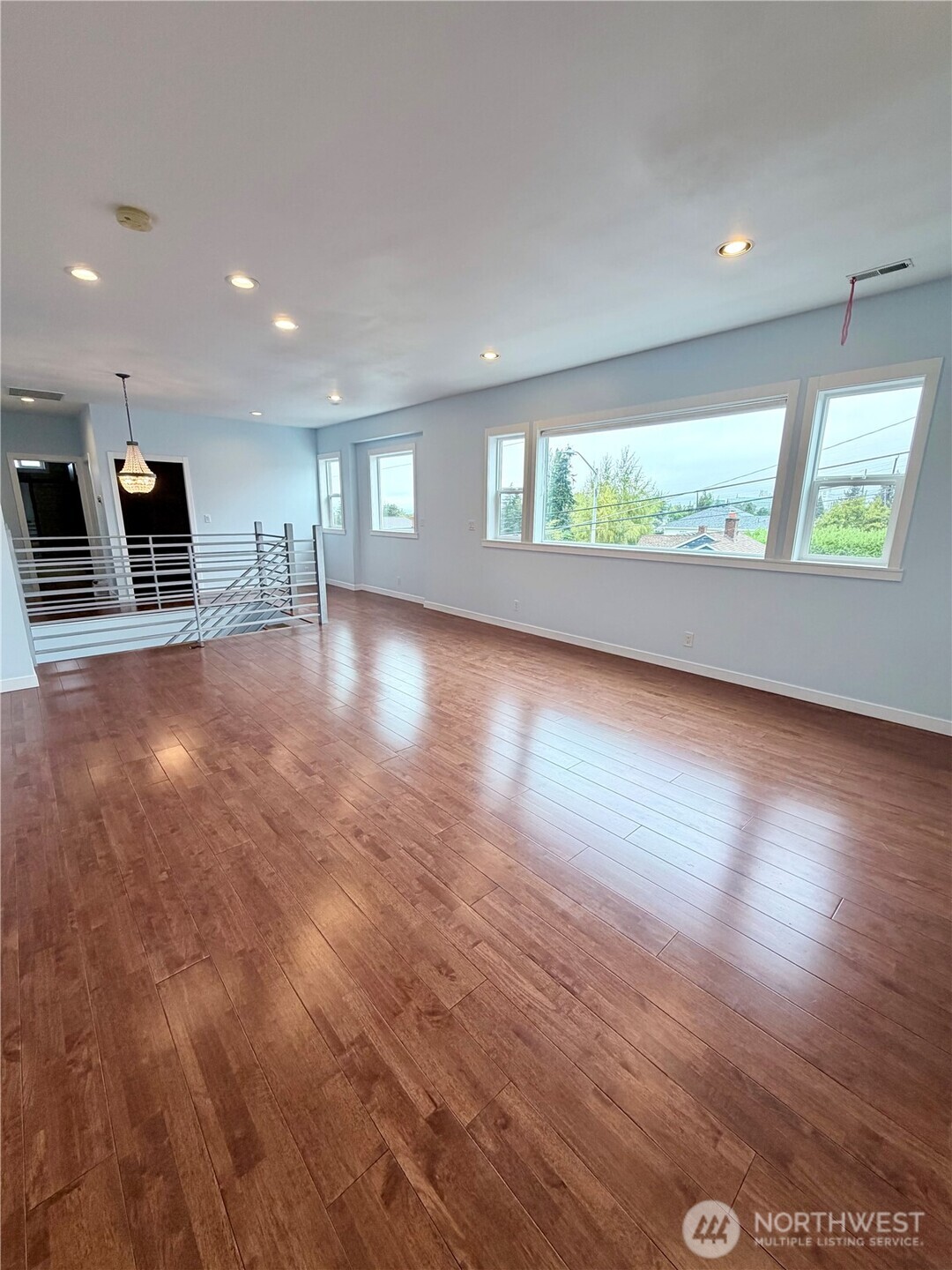 2305 S Brandon Street Property Photo 5
