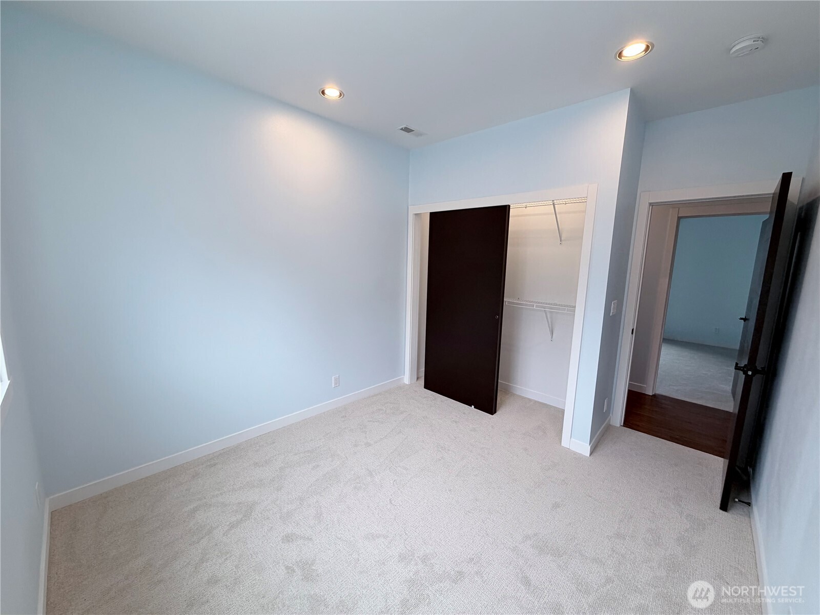 2305 S Brandon Street Property Photo 11