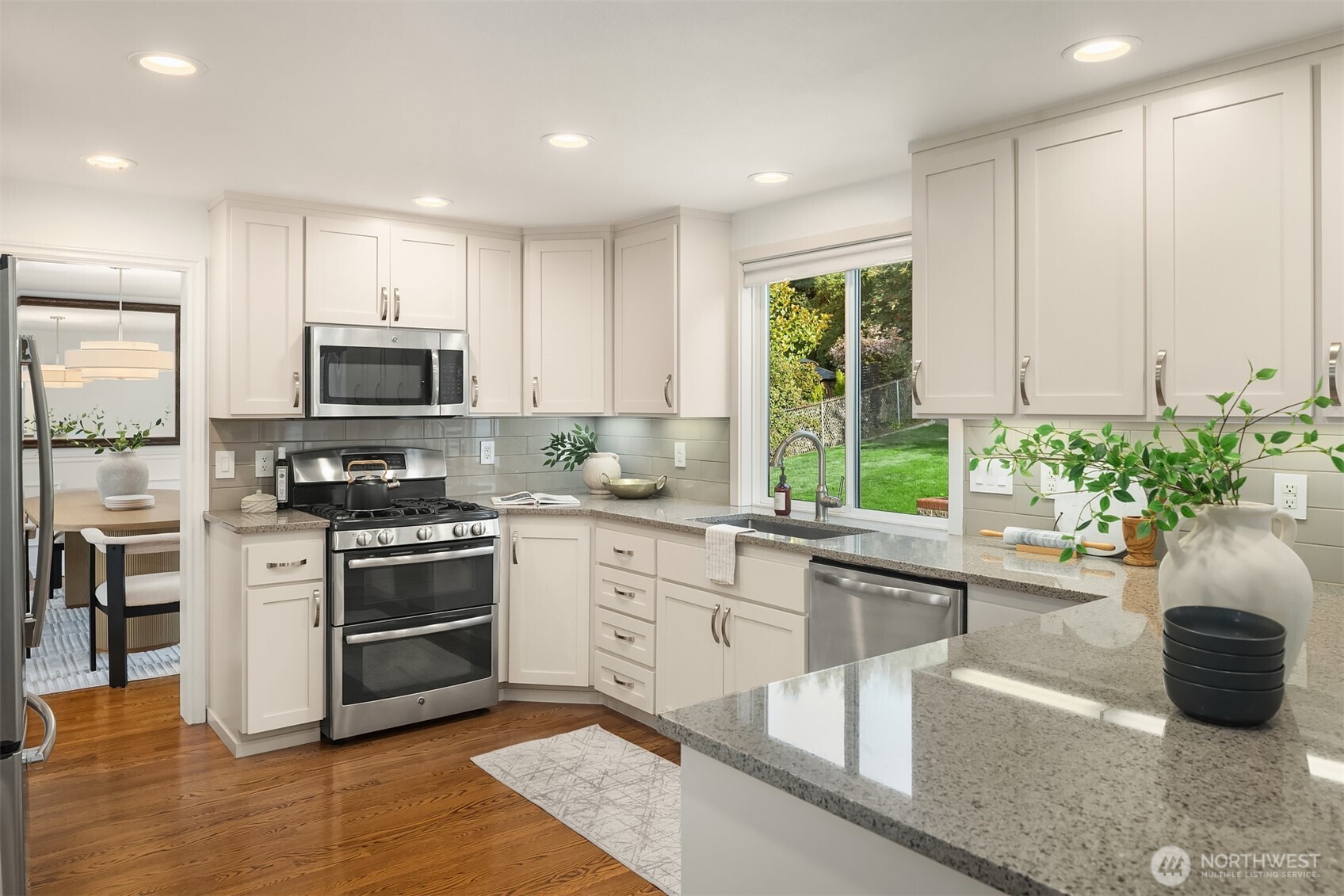 147 S 294th Place Property Photo 10