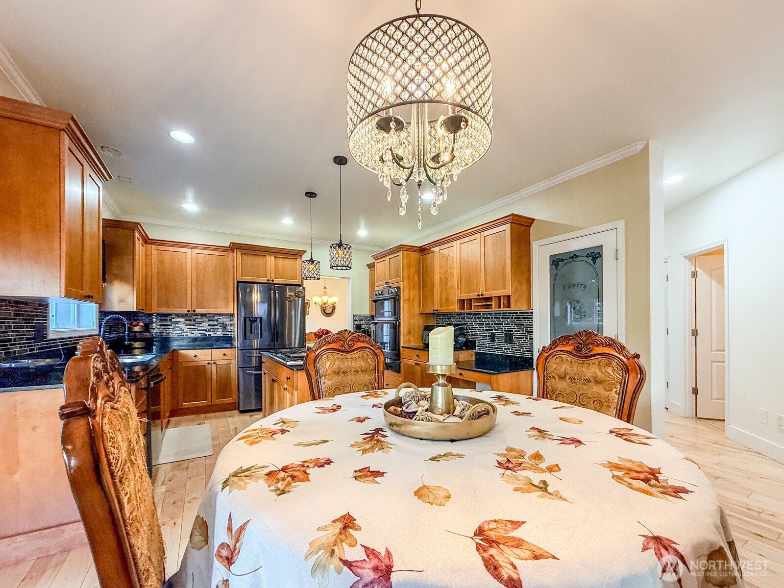 17016 27th Street Property Photo 3