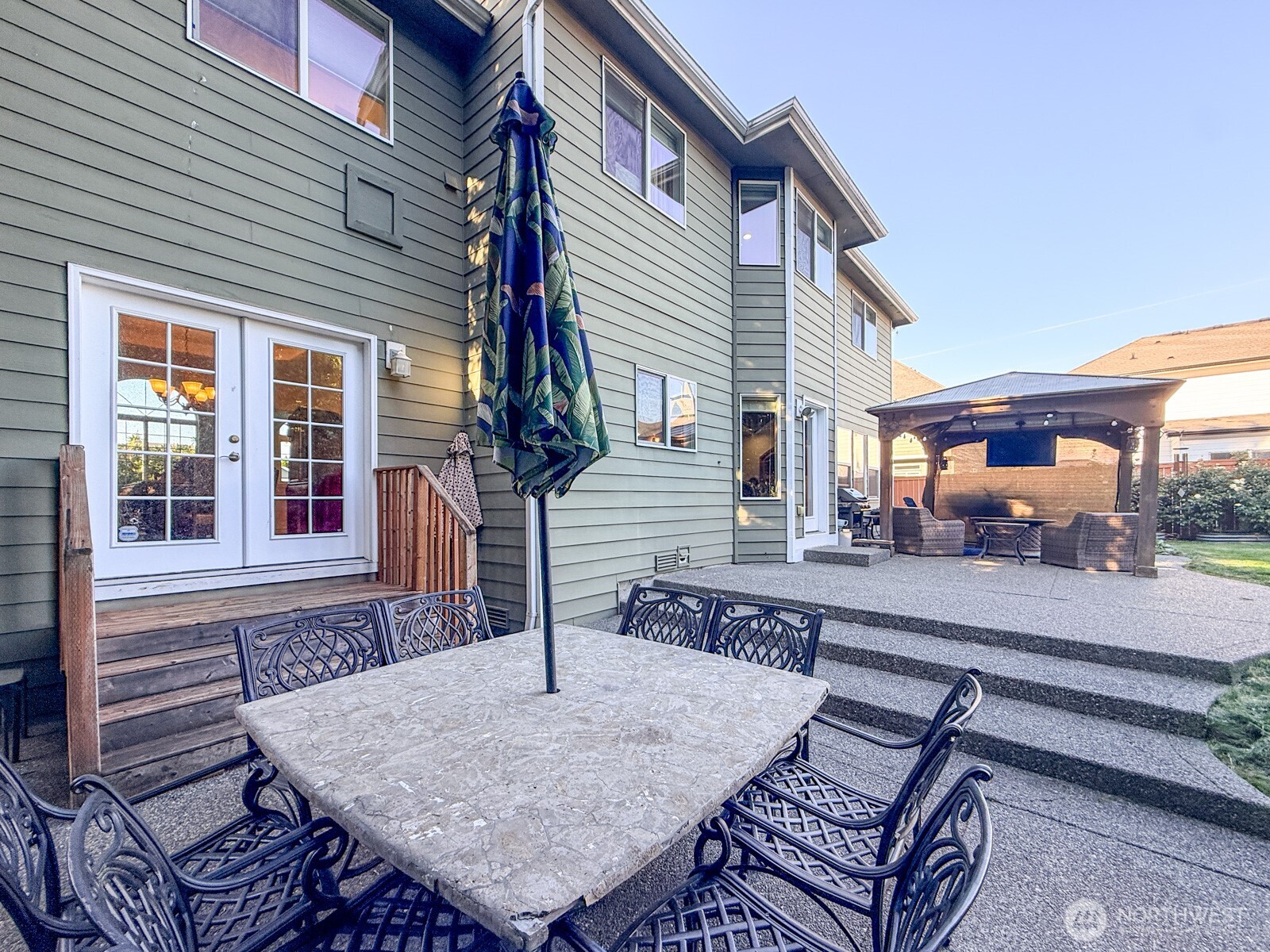 17016 27th Street Property Photo 14