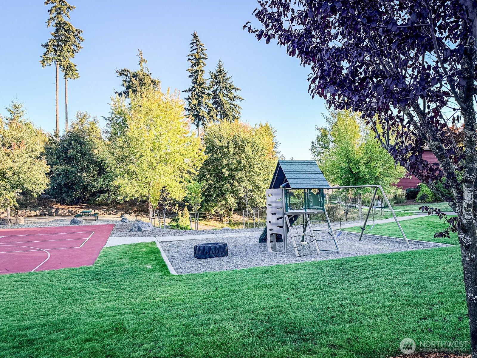 17016 27th Street Property Photo 16