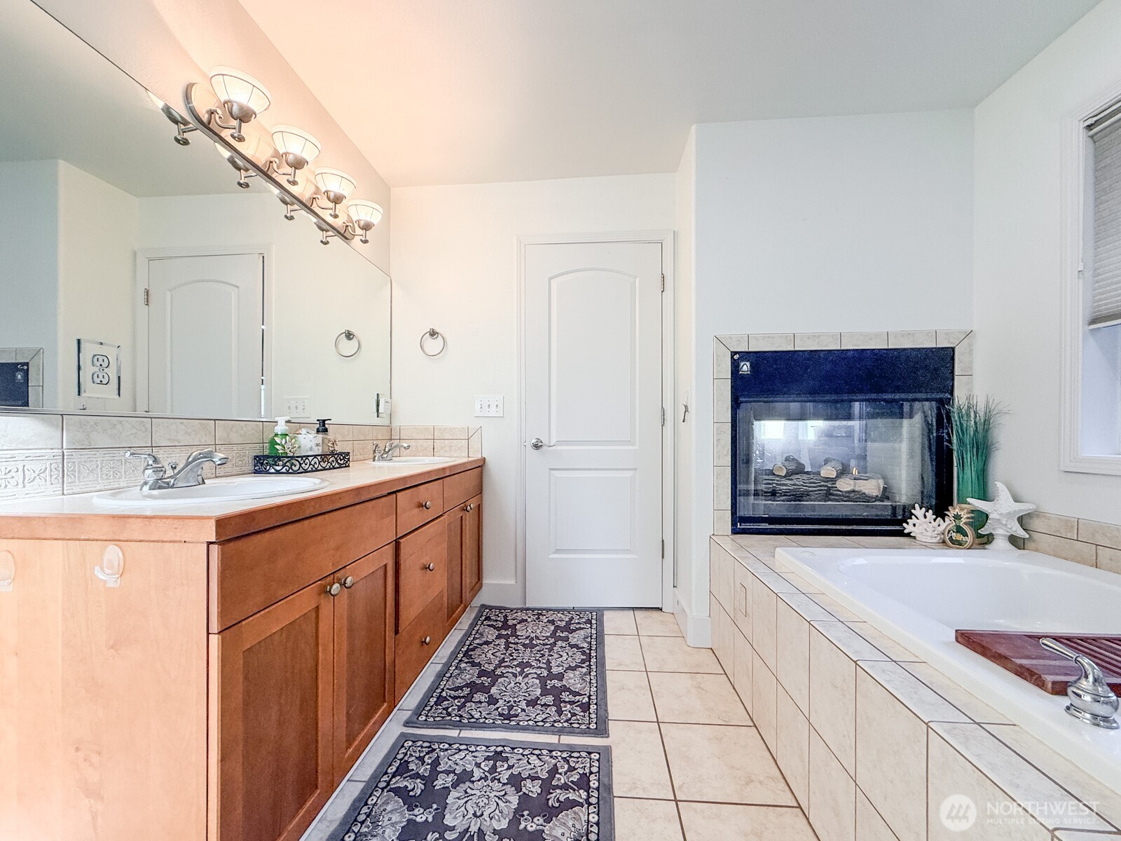 17016 27th Street Property Photo 21