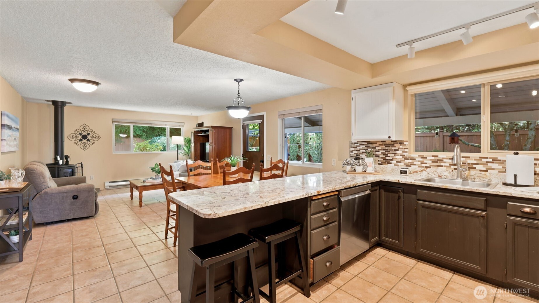 17630 86th Avenue Property Photo 12