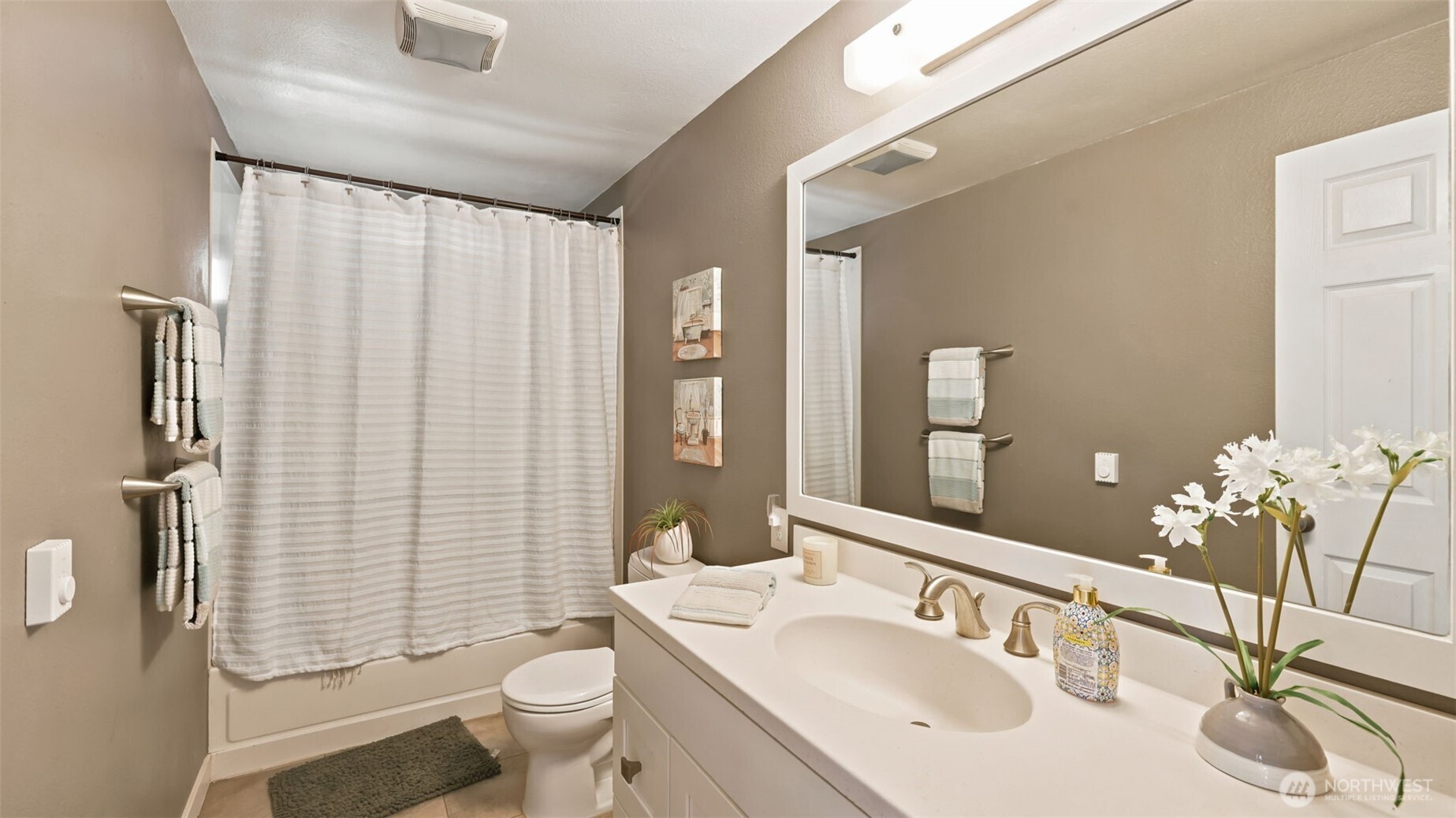 17630 86th Avenue Property Photo 21