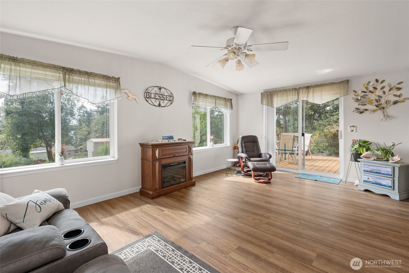 819 Gabrielson Road Property Photo 13