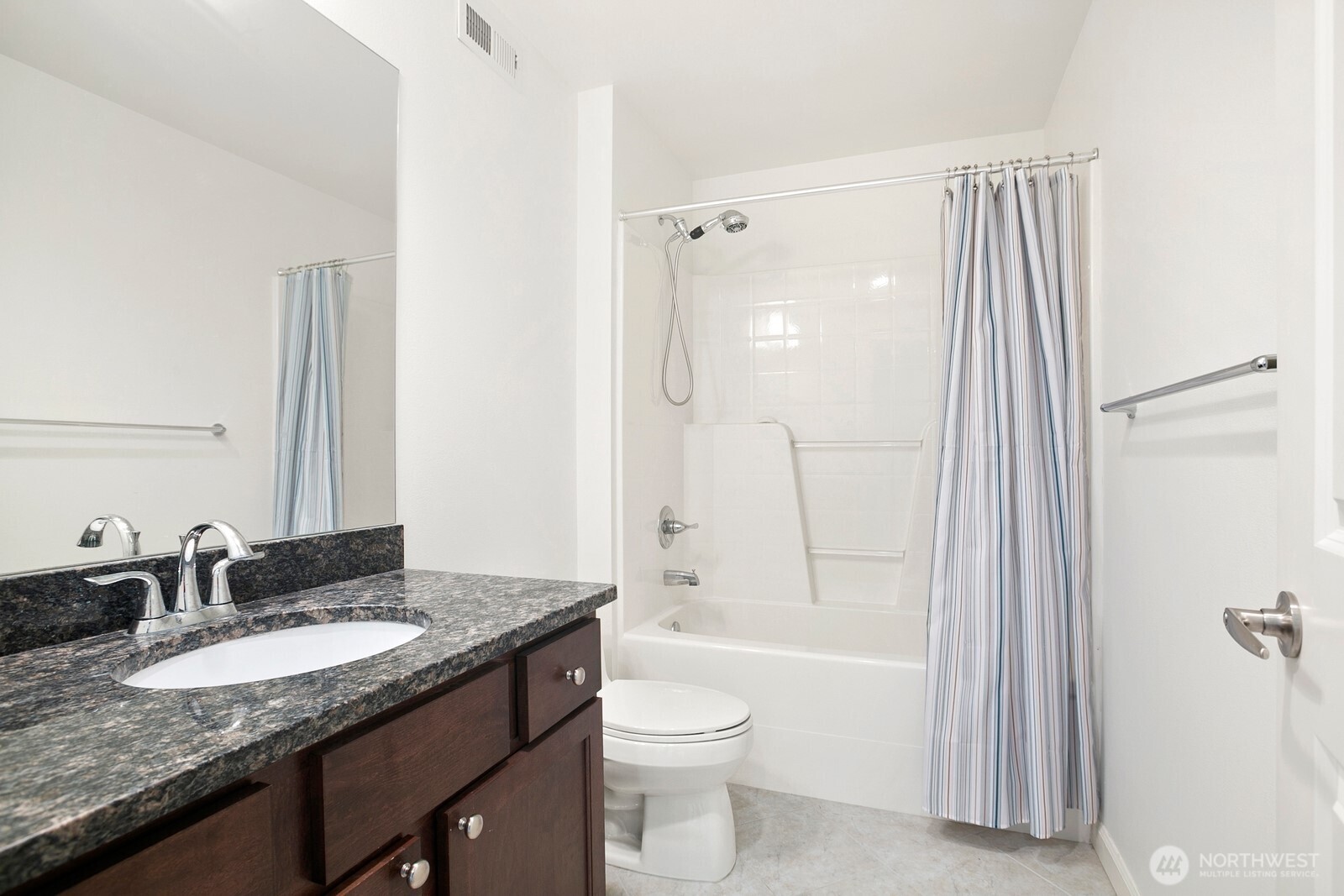 14017 Se 21st Place Property Photo 14