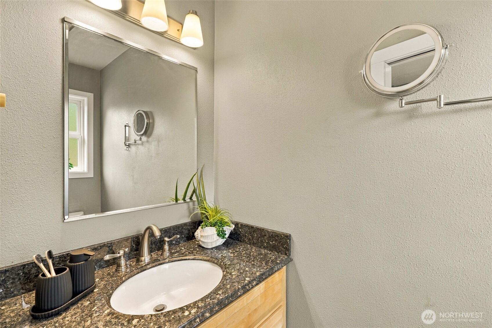415 5th Street Property Photo 25